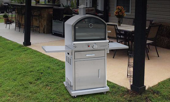 Pizza Oven<br><br><font>With adjustable heat output settings, allowing you to choose the ideal temperature for your food.</font>